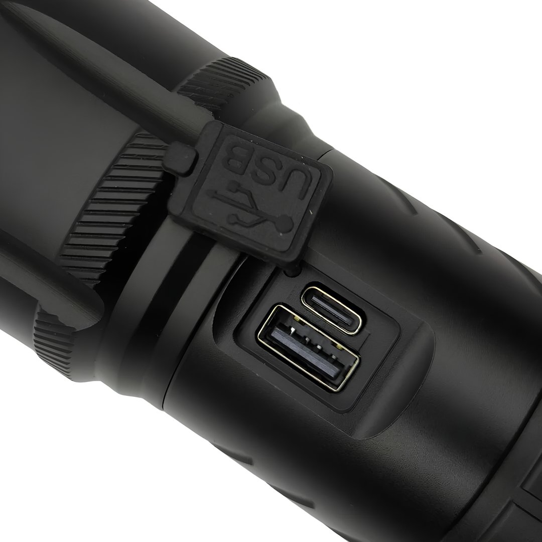 GoldKama GK9583 100W Lazer LED El Feneri - 2200 Metre Menzil, 7200mAh Powerbank Özellikli, Dijital Göstergeli ve 5 Modlu Profesyonel Fenerözellikleri